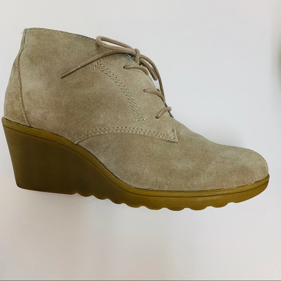 Bass Shoes - GHBass Camilla Bootie Size 9 1/2